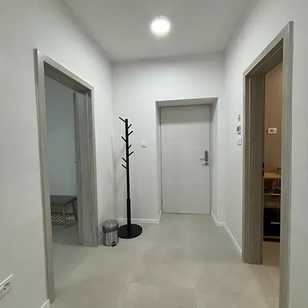 Lux 3*